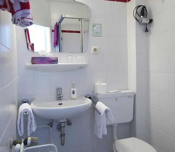 Logierhaus Extra בית הארחה